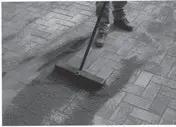 22958 07 How to lay Lifestyle Range pavers 9