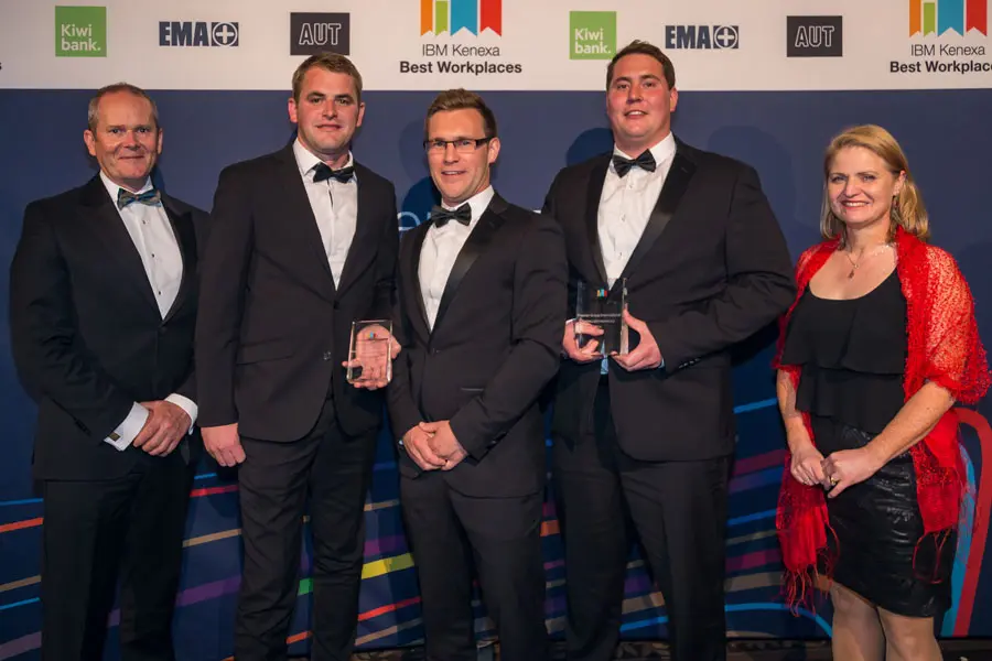 4275 01 2016bestworkplaceaward